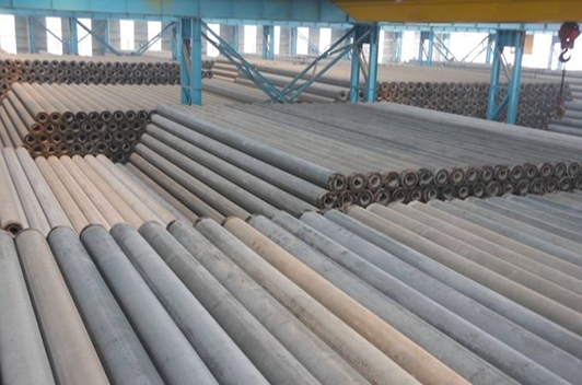 INDONESIAN CONCRETE PILE INDUSTRY: ITS CONDITION AND PROSPECTS.